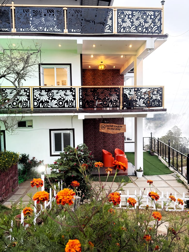 Cloud Cabin 8 BHK Private Villa